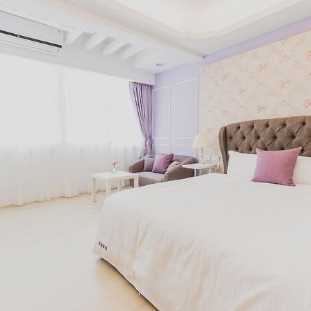 웰컴 더 선 인조이 더 문 카오슝 외부 사진
